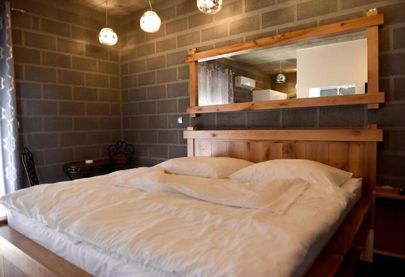 Apartmani I Bungalovi Trojka