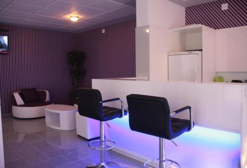 Apartmani I Bungalovi Trojka