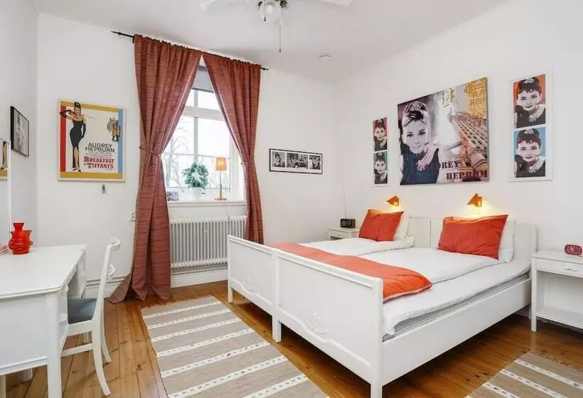 Aamiaismajoitus (B&B) Hagbackensgård Bed&breakfast