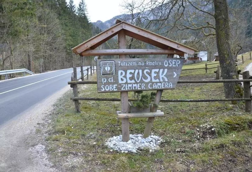 هتل The Farmhouse Bevsek Osep