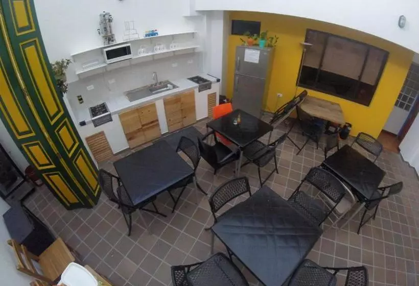 Majatalo Hostal De La 57
