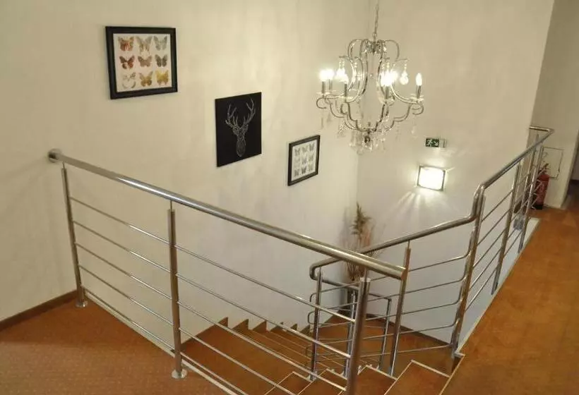 Majatalo Penzión U Srnčíka