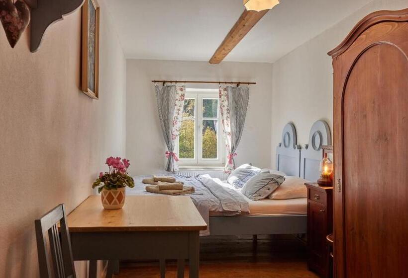 펜션 Pod Svatou Annou Penzion A řízkovna