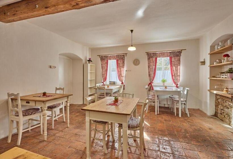 펜션 Pod Svatou Annou Penzion A řízkovna