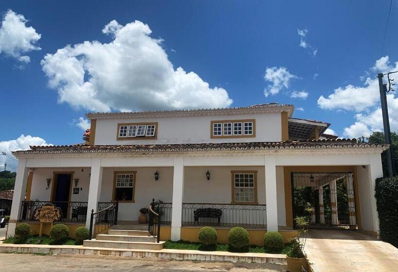 پانسیون Pousada Villa Real