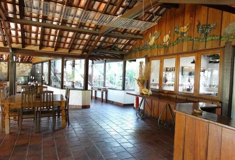 پانسیون Pousada Villa Real