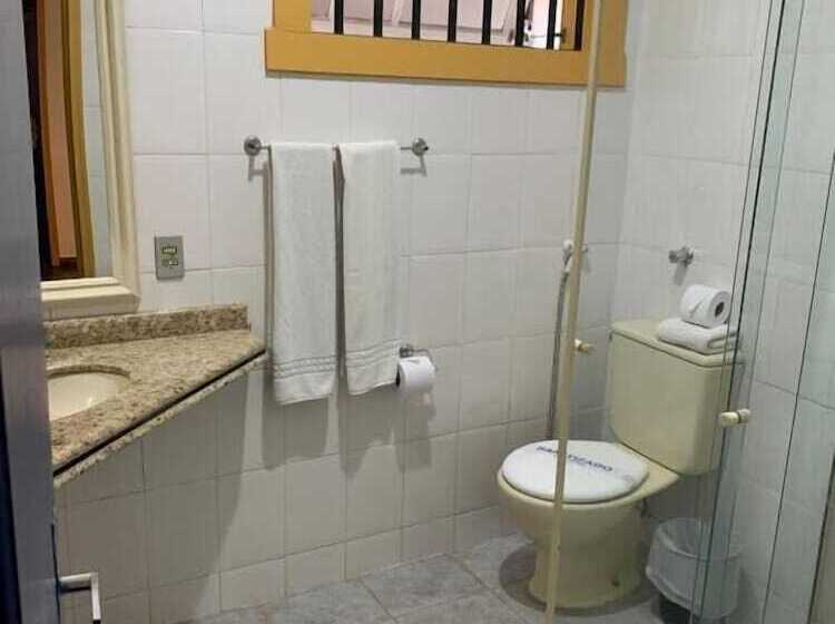 پانسیون Pousada Villa Real