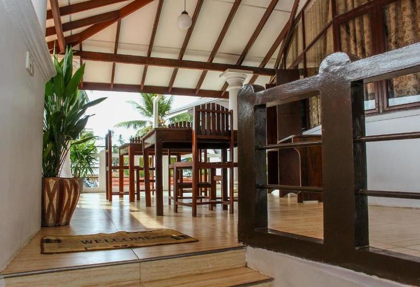 펜션 Resort Deepika Mirissa