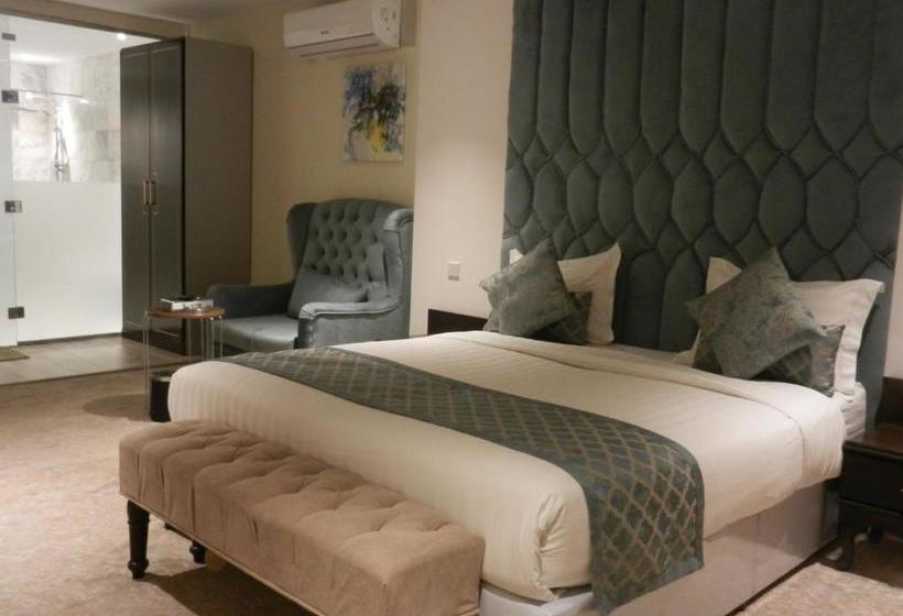 Holiday Plus Alsalamh  هوليداي بلس السلامة