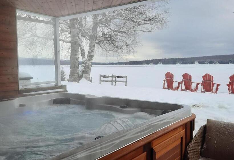 호스텔 Auberge Et Chalets Sur Le Lac