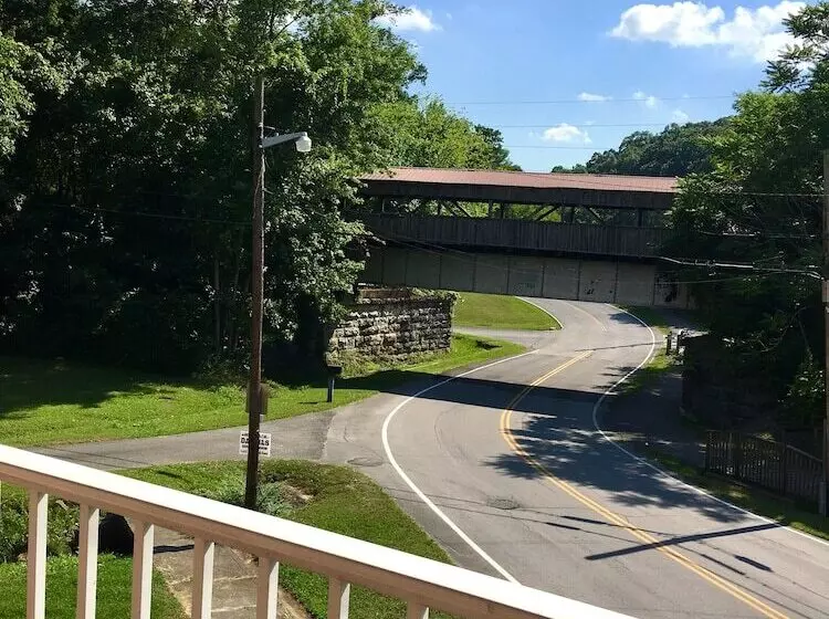 Retkeilymaja Cumberland Gap Inn