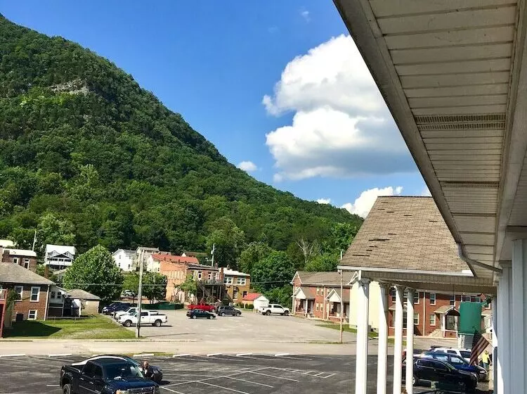 Retkeilymaja Cumberland Gap Inn