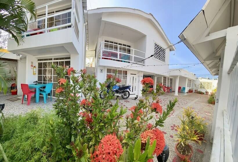 Hostel Posada Vasquez Oviedo