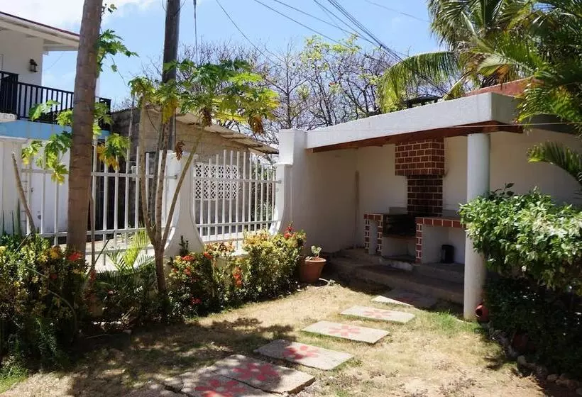 호스텔 Posada Vasquez Oviedo