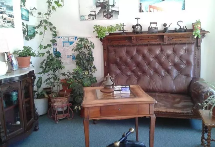 Cabañas Y Departamentos Las Golondrinas