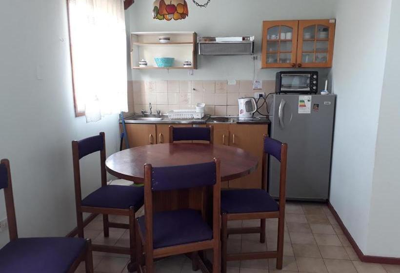 Cabañas Y Departamentos Las Golondrinas