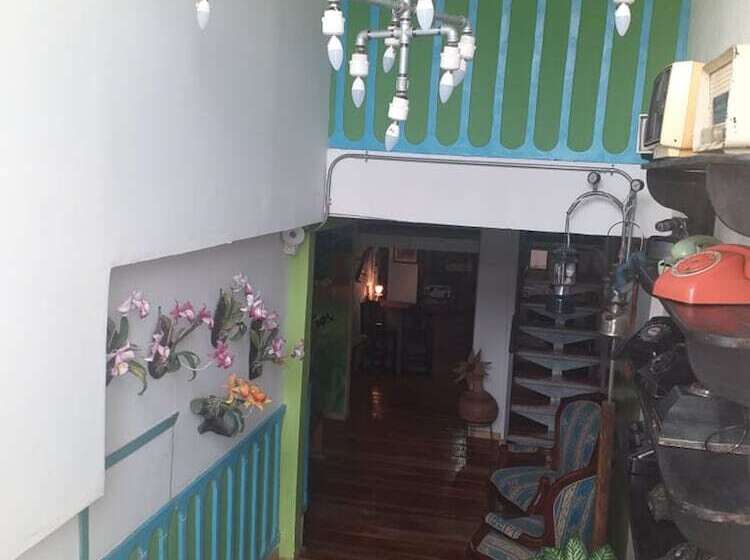 Hostel Camelot Salento