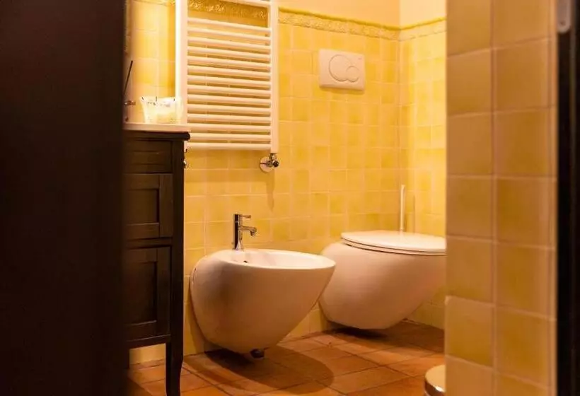 هتل Agriturismo Le Bosche