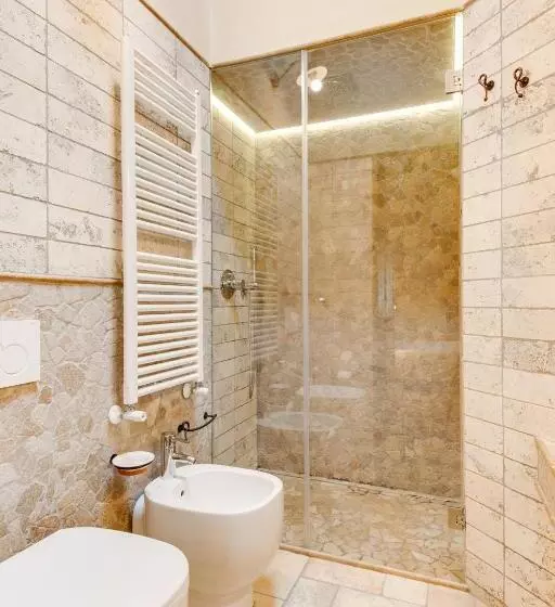 هتل Agriturismo Le Bosche