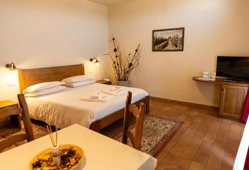 هتل Agriturismo Le Bosche