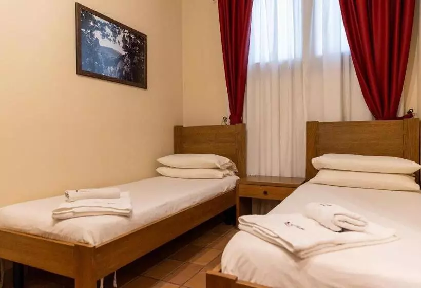 هتل Agriturismo Le Bosche