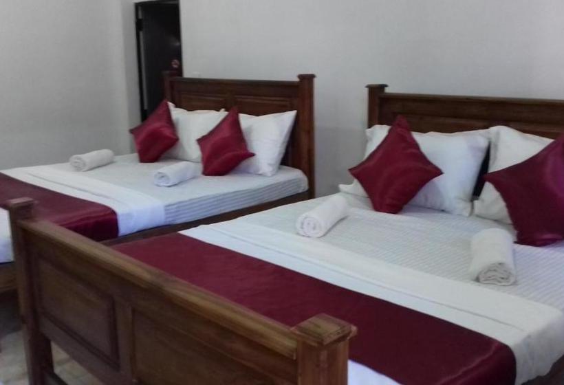 ペンション Family Inn