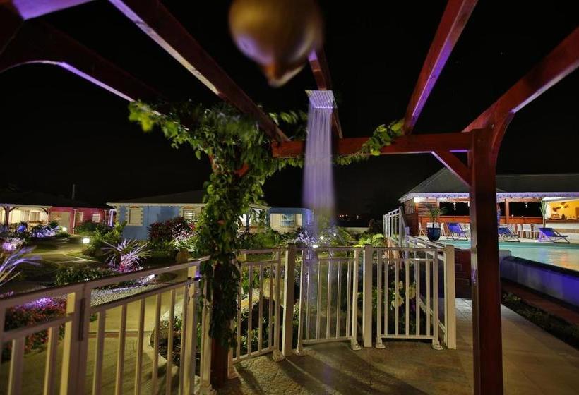 ペンション La Palmeraie Dorée