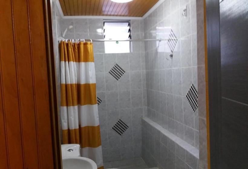 펜션 Hostal Vicmar