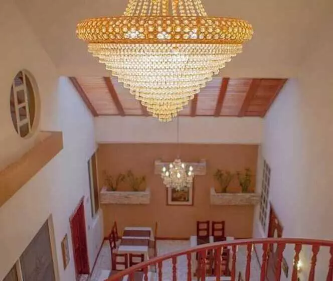 Majatalo Villa Emilia Hostal