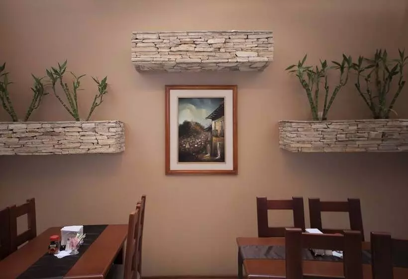 Majatalo Villa Emilia Hostal