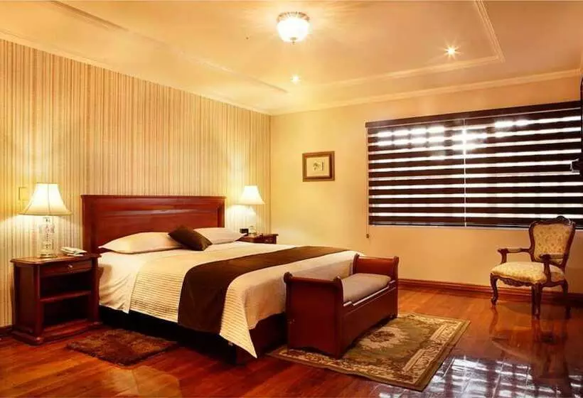 Majatalo Villa Emilia Hostal