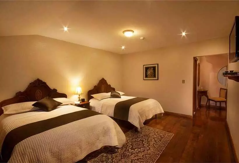 Majatalo Villa Emilia Hostal