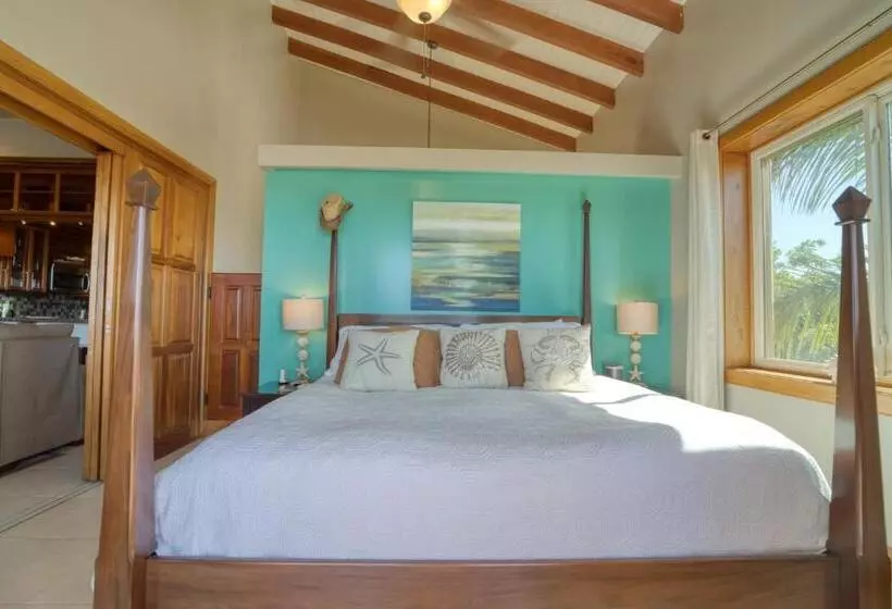 استراحتگاه The Villas At Cocoplum