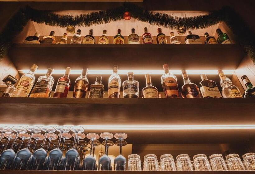 פנסיון Boutique Hotel Cattaleya