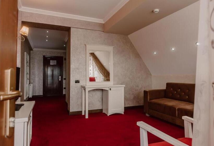 פנסיון Boutique Hotel Cattaleya