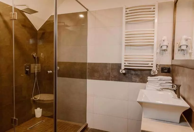 پانسیون Boutique Hotel Cattaleya