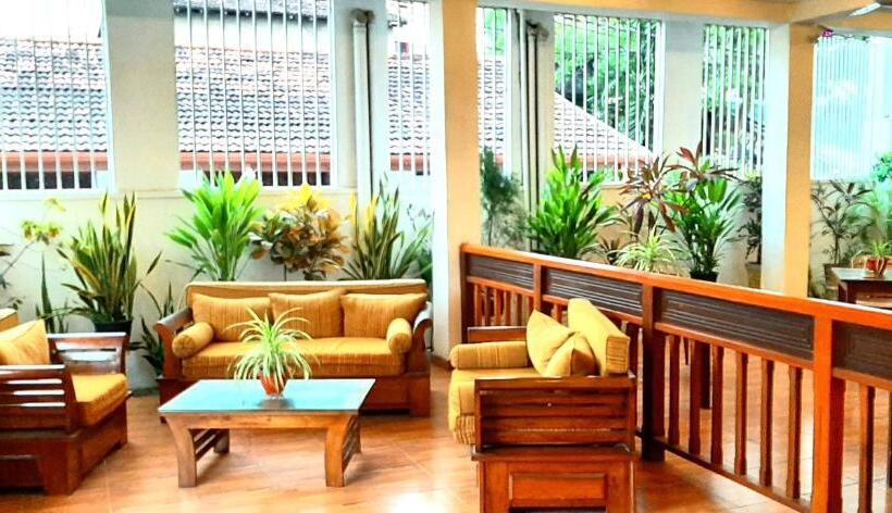 펜션 Dream Palace Family Guest House Mirissa