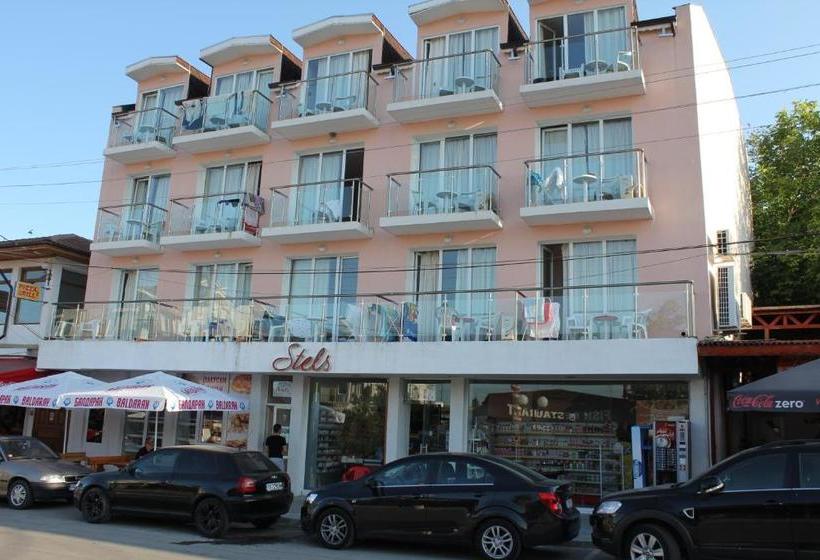 פנסיון Guest House Stels