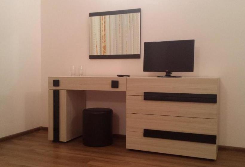 פנסיון Guest House Stels