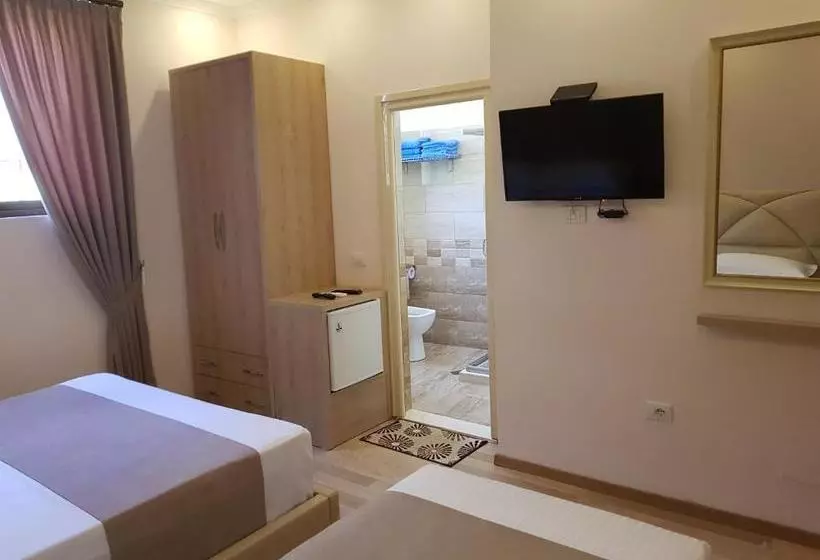 پانسیون Guesthouse Arben Elezi