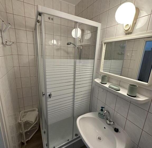 بنسيون Haus Gizella