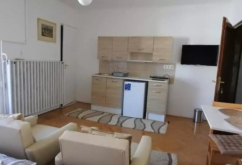 Majatalo Haus Gizella