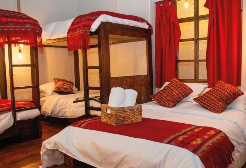 פנסיון Hostal Restaurant La Cigale