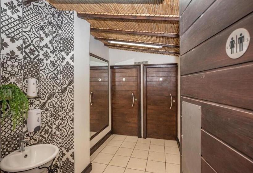 بنسيون Onse Khaya Lodging And Conferencing