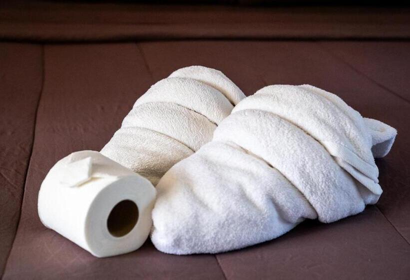 膳宿费 Koh Samui Resort & Restaurant   Villa Giacomelli