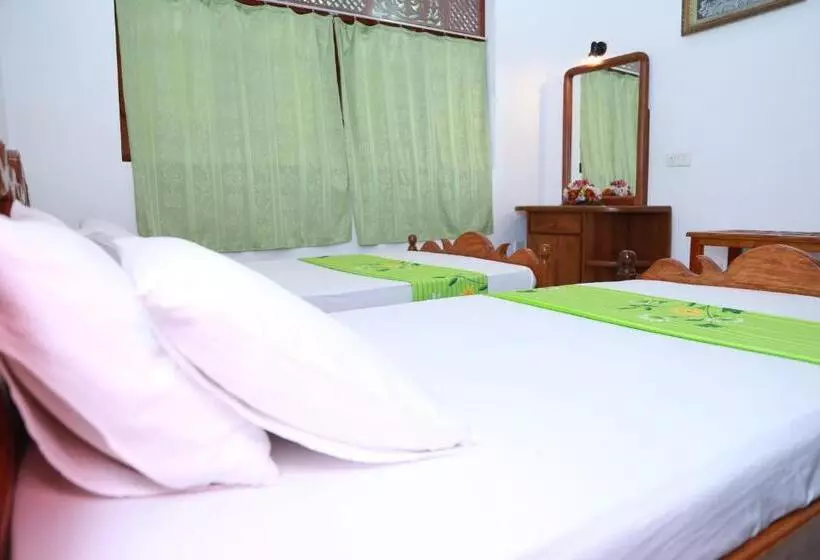 Majatalo Sumal Villa