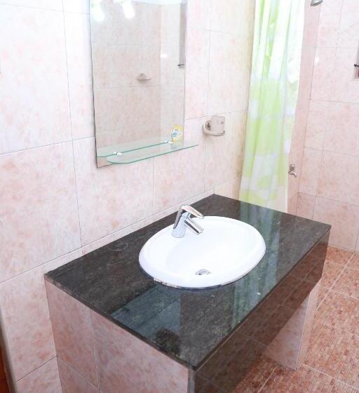 פנסיון Sumal Villa