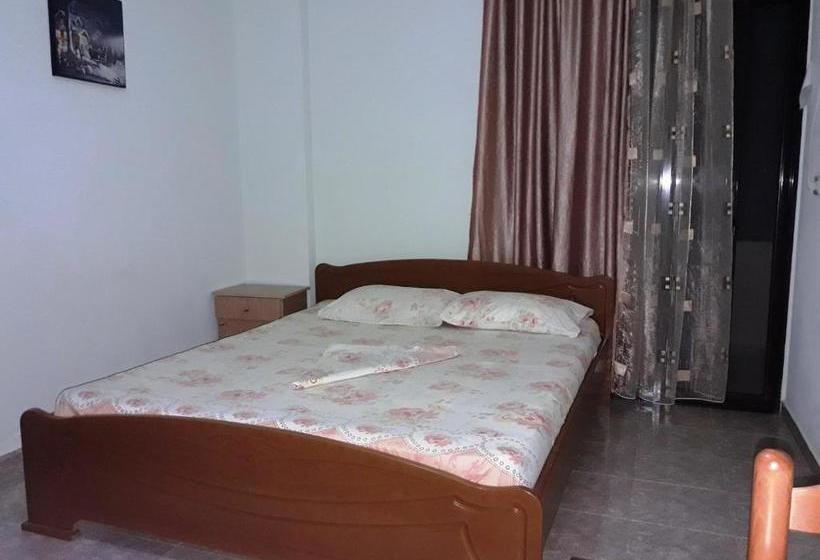 Pensjonat Tani's Guesthouse