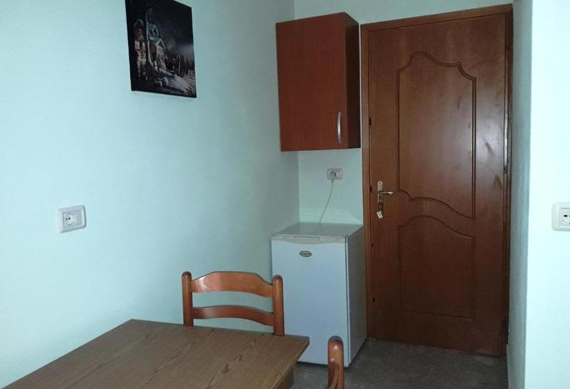 Pensjonat Tani's Guesthouse