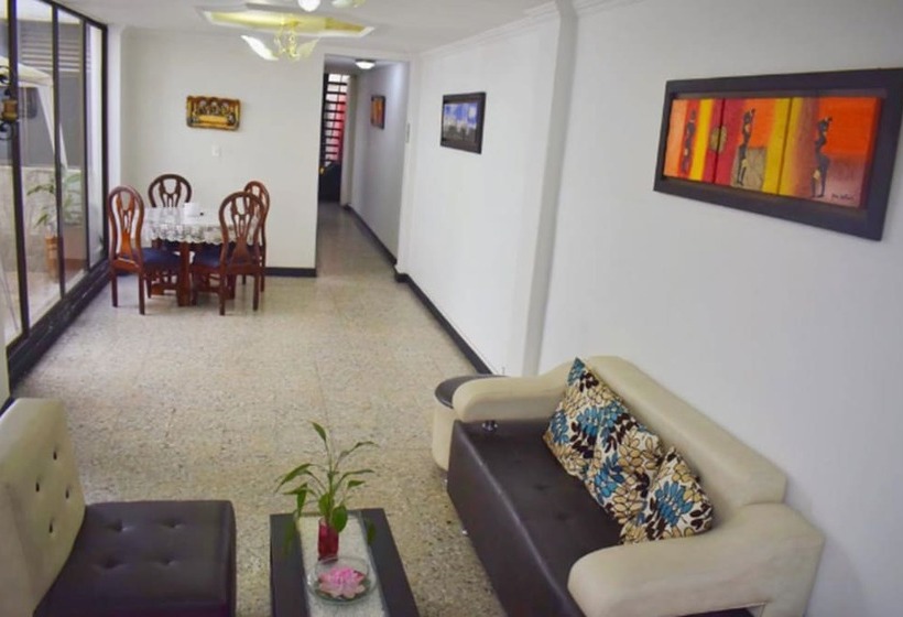 هتل Los Cristales